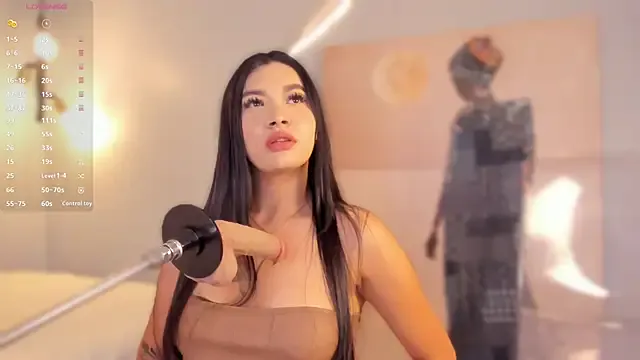 Juli_Casanova from StripChat is Freechat