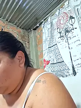 Juli_Powl from StripChat is Freechat