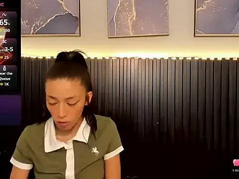 Julieta_Slav3 from StripChat is Freechat