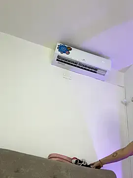 Julietalcl from StripChat is Freechat