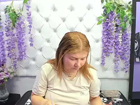 Girls: try live performances with matured performers, from dancing to quirks, in a variety of beautiful sex cams.