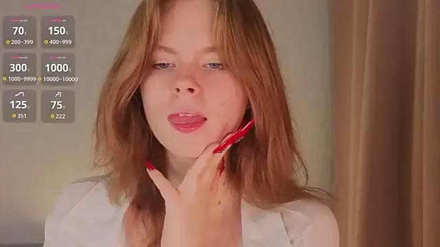 JulietteRain from StripChat is Freechat