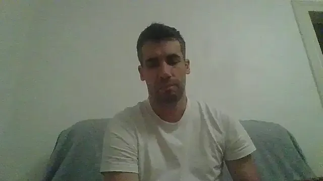 JulioIsHere4you from StripChat is Freechat