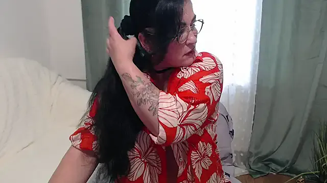 JullieMilf from StripChat