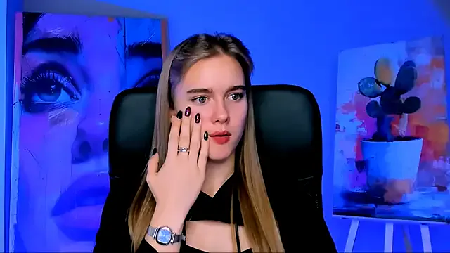 Girls: try live performances with matured performers, from dancing to quirks, in a variety of beautiful sex cams.