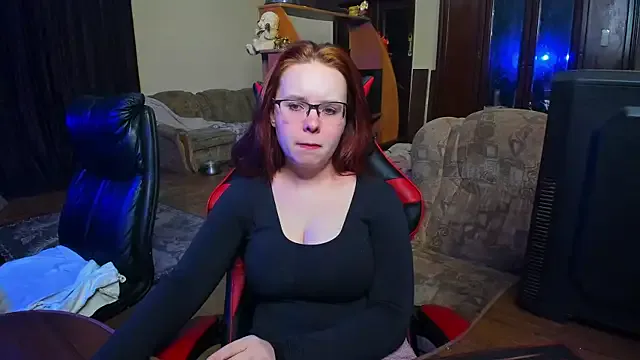 JustFoxyee from StripChat is Freechat