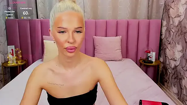 Girls: try live performances with matured performers, from dancing to quirks, in a variety of beautiful sex cams.