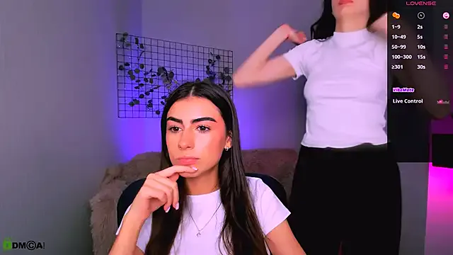 Girls: try live performances with matured performers, from dancing to quirks, in a variety of beautiful sex cams.