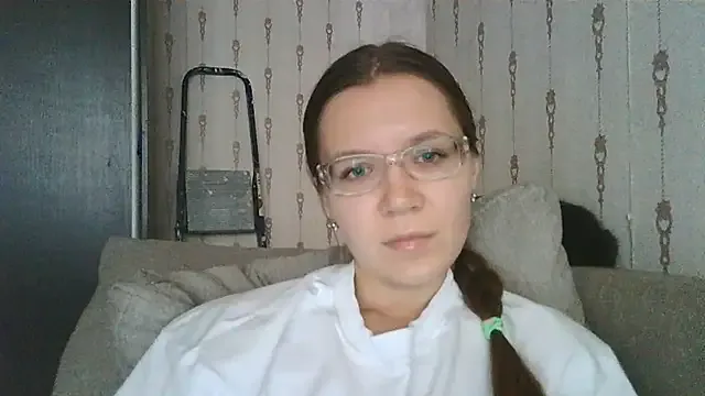 Kalivess from StripChat is Freechat