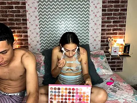 KaMila_M00N from StripChat is Freechat