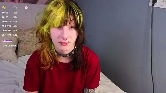 KandraCruser from StripChat is Freechat