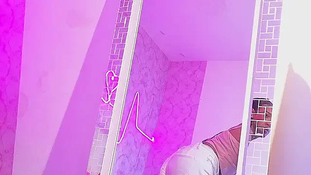 Kardy_Castle7 from StripChat is Freechat