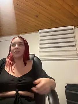 Karen18_boobs from StripChat is Freechat