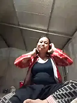 Karen_china from StripChat is Freechat