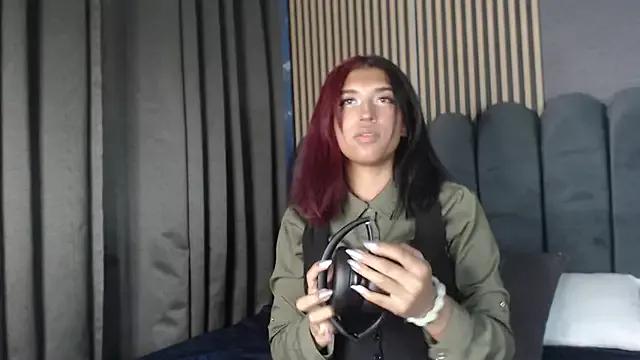 Girls: try live performances with matured performers, from dancing to quirks, in a variety of beautiful sex cams.