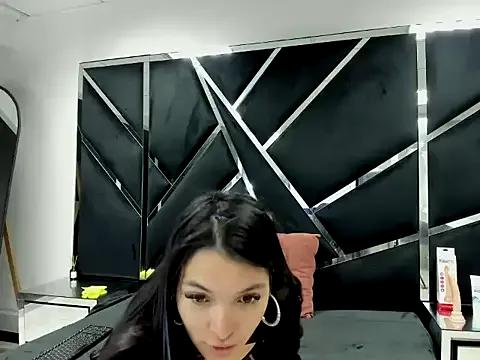 KarinaSexyHot69 from StripChat is Freechat