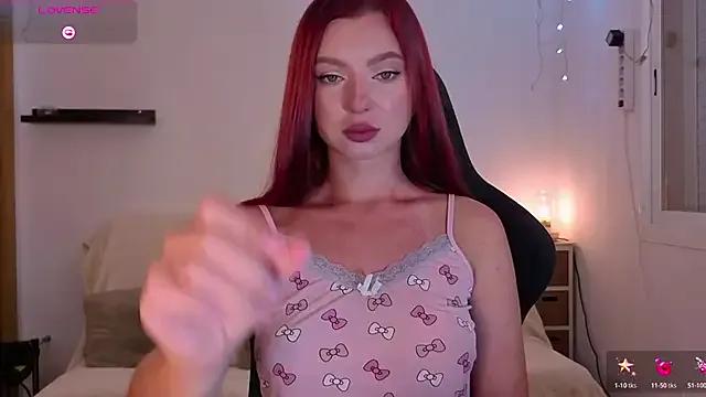 Karinchik_ from StripChat is Freechat