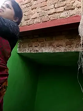 Karishma_cute from StripChat is Freechat