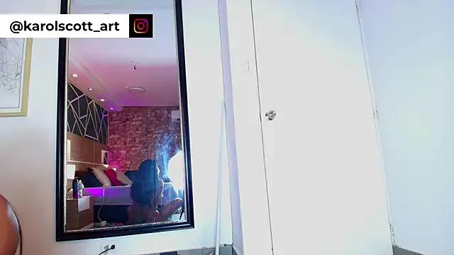KAROL-SCOTT from StripChat is Freechat