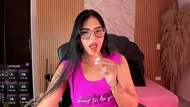 Girls: try live performances with matured performers, from dancing to quirks, in a variety of beautiful sex cams.