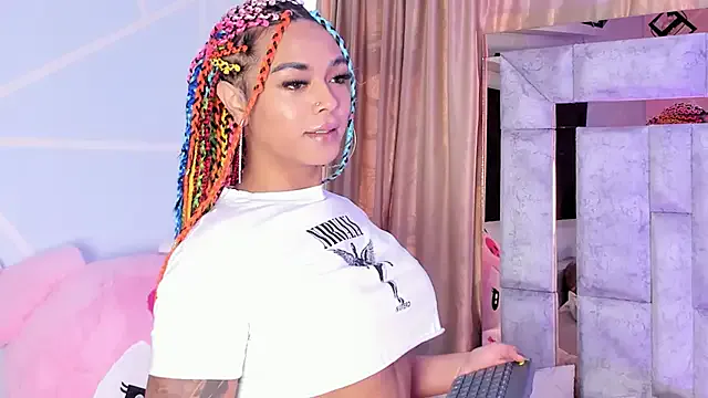 Girls: try live performances with matured performers, from dancing to quirks, in a variety of beautiful sex cams.