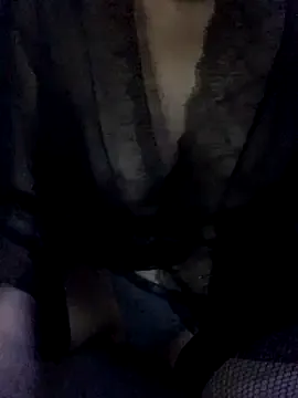 Karolina777Star from StripChat is Freechat