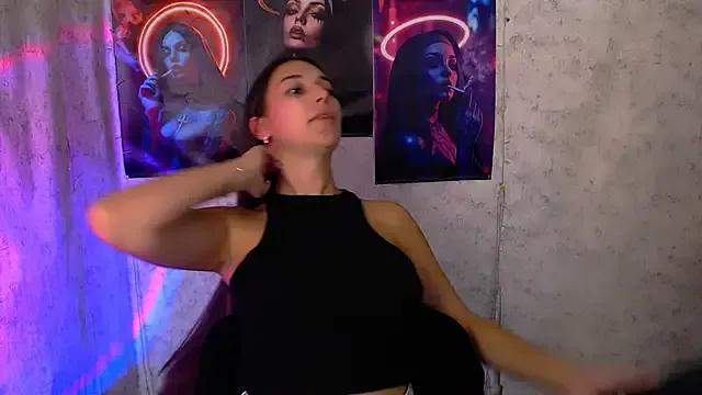 KarolinaRosse_ from StripChat is Freechat