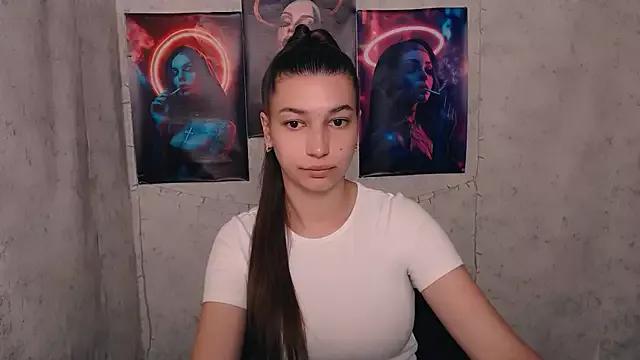 Girls: try live performances with matured performers, from dancing to quirks, in a variety of beautiful sex cams.