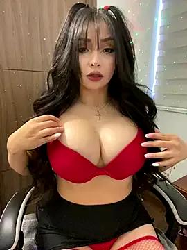 KateDeLatorre from StripChat is Freechat