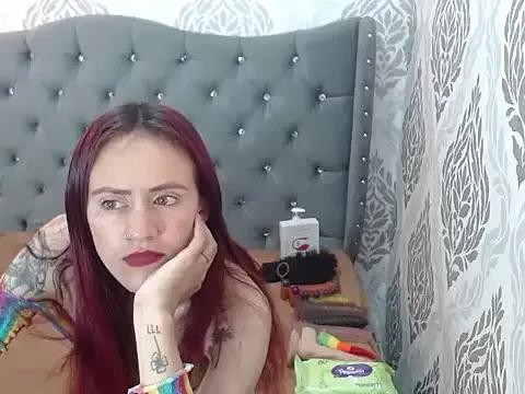 katheblows from StripChat is Freechat