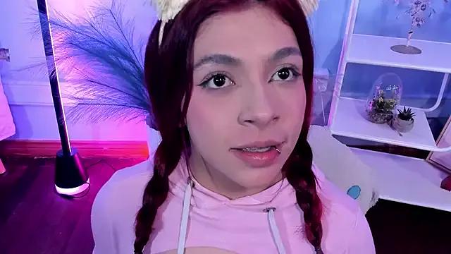 KathiaSaenz_ from StripChat is Freechat