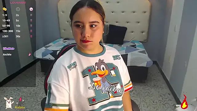 Girls: try live performances with matured performers, from dancing to quirks, in a variety of beautiful sex cams.