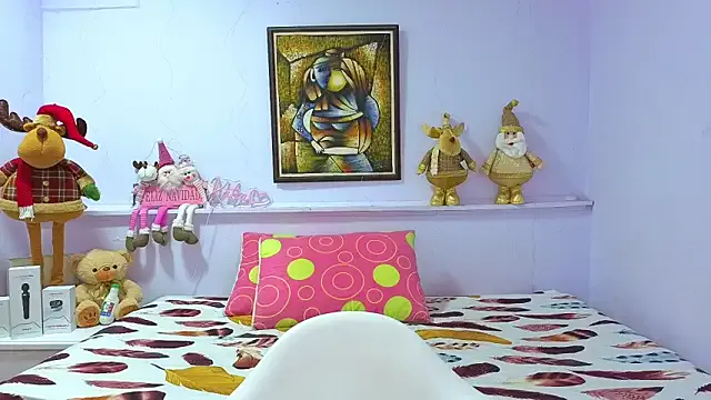 katiaa_lovv from StripChat is Freechat