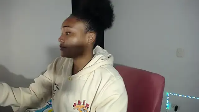 Katty_ebonny from StripChat