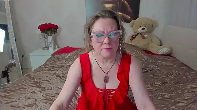 katysako from StripChat is Freechat