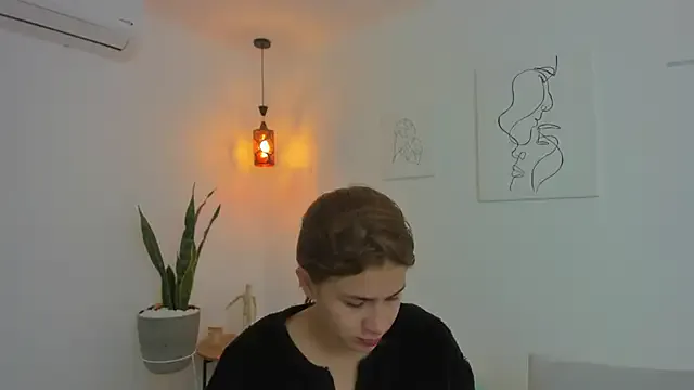 Kaylajhonnes6 from StripChat