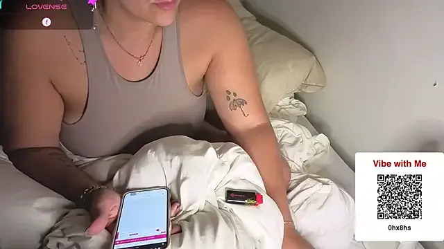 kcosatanrica from StripChat is Freechat