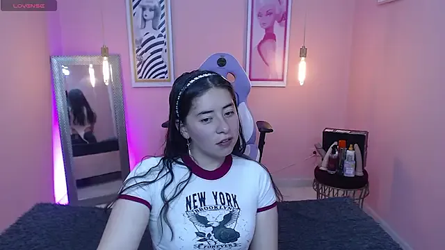 Keila_x_ from StripChat