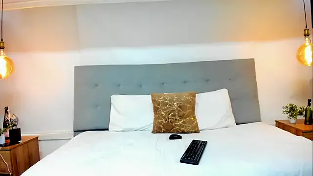 KelaniSilva from StripChat is Freechat