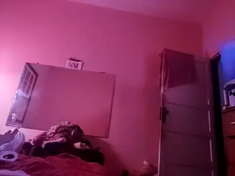 Kellye_hotTs from StripChat