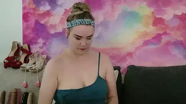 Kellylynn69 from StripChat