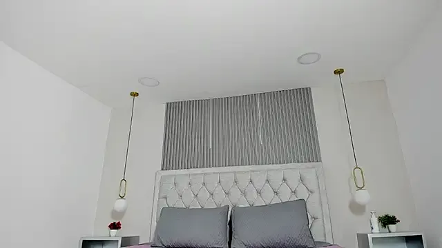 Kelsy_monroy_ from StripChat is Freechat