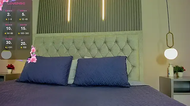 Kelsy_monroy_ from StripChat is Freechat