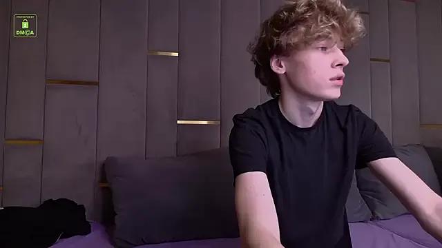 Kevin_Garsia from StripChat is Freechat