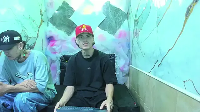 Kevinperlas from StripChat is Freechat