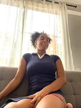 keylafisher_ from StripChat is Freechat