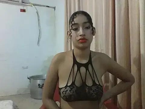 Keylirose from StripChat is Freechat