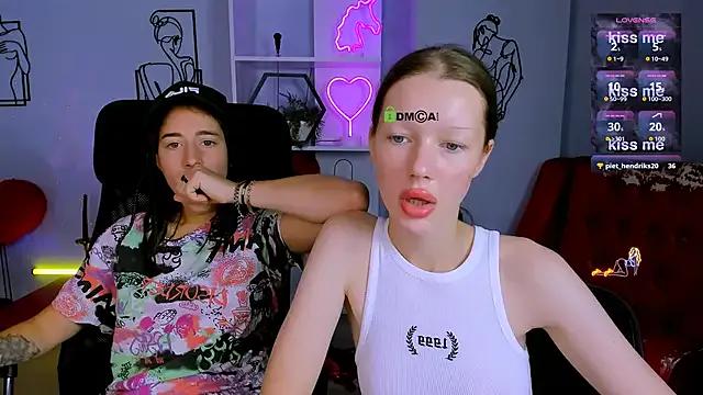 Girls: try live performances with matured performers, from dancing to quirks, in a variety of beautiful sex cams.
