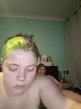 Kiki_06 from StripChat is Freechat