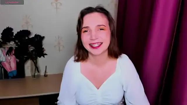 KindHazelHere_ from StripChat is Freechat